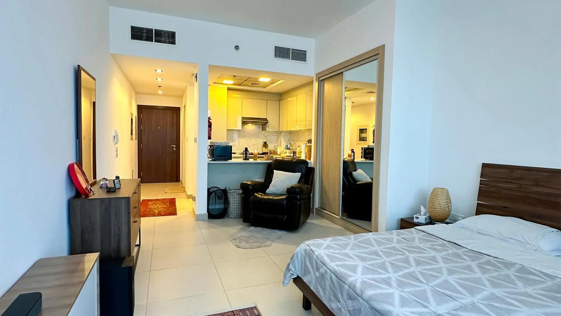 Cozy Studio In Jvc Dubai