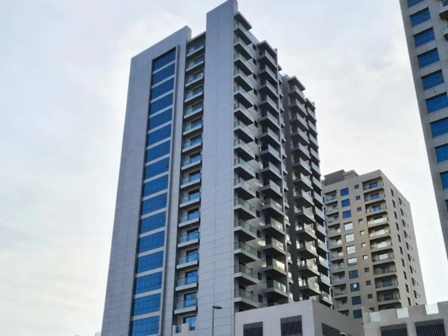 Cozy Studio In Jvc Dubai Apartment